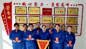 燒堿化驗(yàn)中心舉辦“綻放妳力量，檢驗(yàn)妳時(shí)光”主題班會(huì)